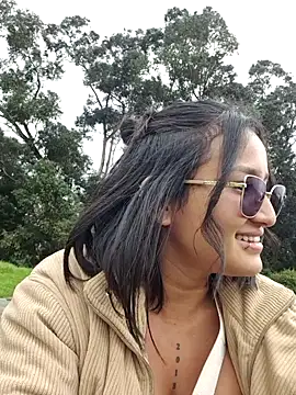 Snapshot of SussySunny_ chatting on February 24, 2026, 1:45 pm SussySunny online show from February 24, 2026, 1:45 pm