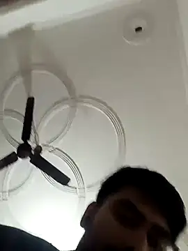 Snapshot of siddBus chatting on December 14, 2025, 9:48 am siddBus online show from December 14, 2025, 9:48 am