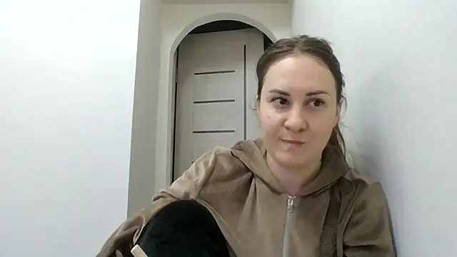 MeadowEyes online show from April 20, 2026, 4:30 pm