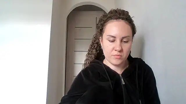 MeadowEyes online show from May 30, 2026, 12:22 pm