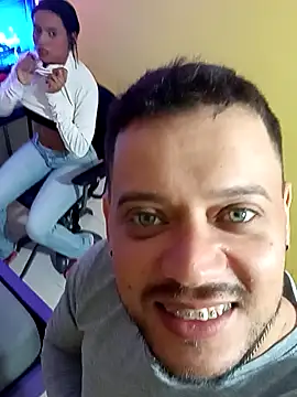 thepicis online show from November 5, 2025, 12:25 am