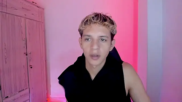 tylernova online show from February 11, 2026, 3:06 am