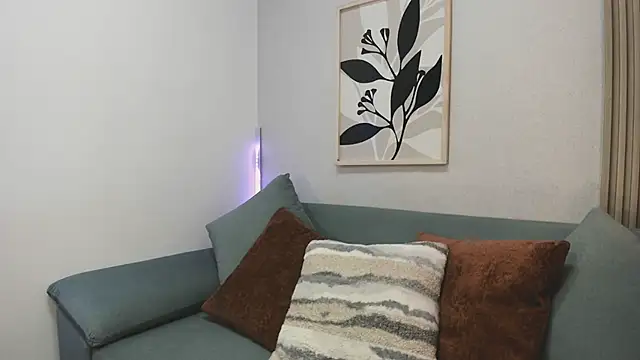 KassMonroe online show from April 15, 2026, 7:58 pm