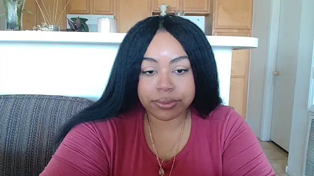 Snapshot of KalaniRose chatting on October 23, 2025, 8:18 pm KalaniRose online show from October 23, 2025, 8:18 pm