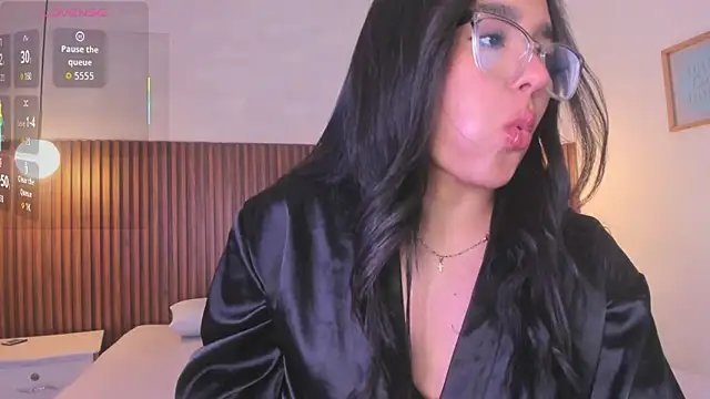 Snapshot of Foxy_Kylie chatting on January 8, 2026, 7:31 pm Foxy Kylie online show from January 8, 2026, 7:31 pm