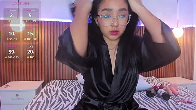 Snapshot of Foxy_Kylie chatting on January 17, 2026, 7:50 pm Foxy Kylie online show from January 17, 2026, 7:50 pm