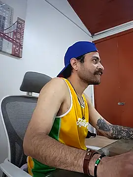 Snapshot of Nateskp_1 chatting on November 3, 2025, 6:22 pm Nateskp 1 online show from November 3, 2025, 6:22 pm