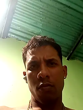 blackhot30 online show from December 15, 2025, 6:41 am