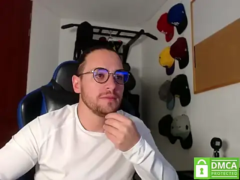 kurt xx online show from November 4, 2025, 1:04 pm