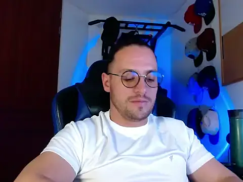 kurt xx online show from November 22, 2025, 5:56 pm