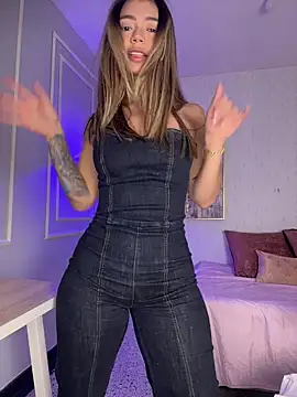 HoneyMollyX online show from November 27, 2025, 1:00 pm