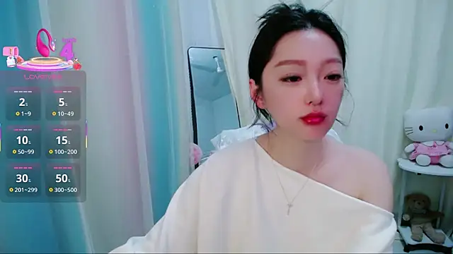 jiangjiangas online show from March 11, 2026, 10:48 pm