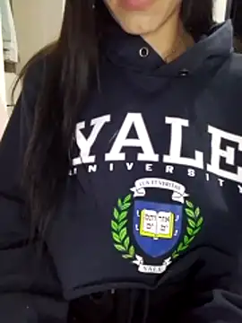 Snapshot of you_yuyuu chatting on December 14, 2025, 6:08 am you yuyuu online show from December 14, 2025, 6:08 am