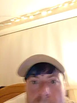 Snapshot of DelayedAnalog720 chatting on November 13, 2025, 11:41 pm DelayedAnalog720 online show from November 13, 2025, 11:41 pm