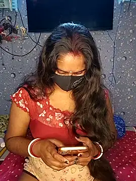 Snapshot of Sweet-Maddlina chatting on December 23, 2025, 6:23 am Sweet-Maddlina online show from December 23, 2025, 6:23 am