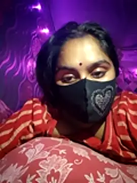 Snapshot of Sweet-Maddlina chatting on December 21, 2025, 6:09 pm Sweet-Maddlina online show from December 21, 2025, 6:09 pm