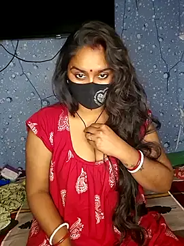 Snapshot of Sweet-Maddlina chatting on December 18, 2025, 2:49 am Sweet-Maddlina online show from December 18, 2025, 2:49 am