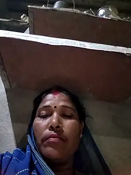 Snapshot of R_sehjal chatting on October 11, 2025, 11:28 pm R sehjal online show from October 11, 2025, 11:28 pm