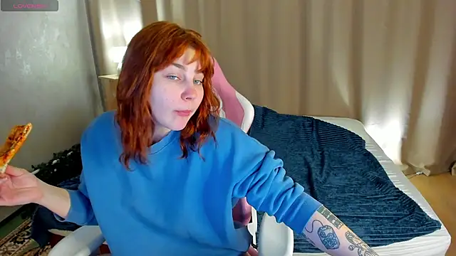 Snapshot of Rene_Shine chatting on January 6, 2026, 4:55 pm Rene Shine online show from January 6, 2026, 4:55 pm