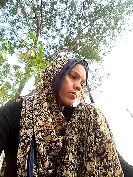 Cutsedi3 online show from November 19, 2025, 10:59 am