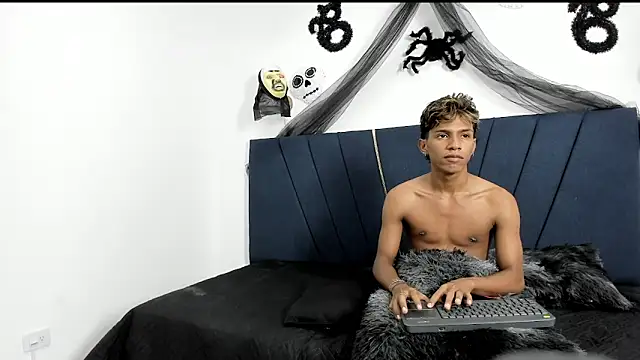 ryder cum23 online show from October 31, 2025, 4:20 am