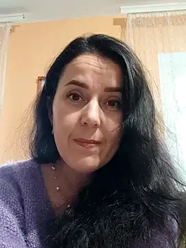 Snapshot of Amelialove42 chatting on October 9, 2025, 11:33 am Amelialove42 online show from October 9, 2025, 11:33 am