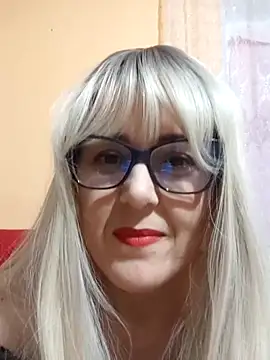 Snapshot of Amelialove42 chatting on November 16, 2025, 4:34 pm Amelialove42 online show from November 16, 2025, 4:34 pm