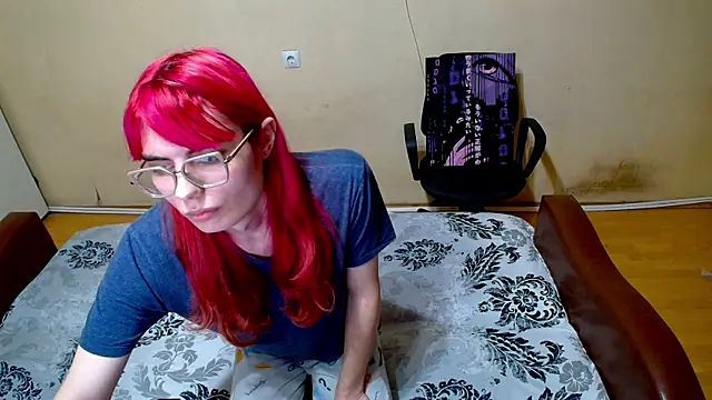 Lizochka1337 online show from November 7, 2025, 6:34 pm