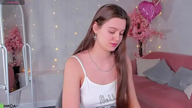 Renesmy Black online show from February 19, 2026, 11:56 pm