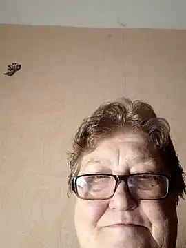 Katherine735 online show from December 21, 2025, 3:36 pm