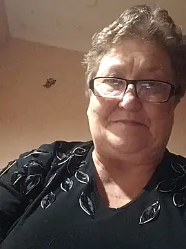 Snapshot of Katherine735 chatting on November 24, 2025, 8:31 pm Katherine735 online show from November 24, 2025, 8:31 pm