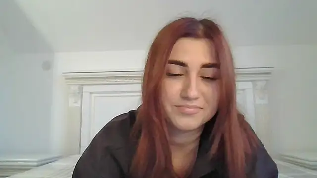 Snapshot of Flower_mary chatting on December 15, 2025, 1:06 pm Flower mary online show from December 15, 2025, 1:06 pm