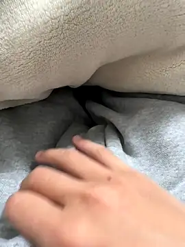 Snapshot of haruki_18old chatting on November 12, 2025, 2:10 pm haruki 18old online show from November 12, 2025, 2:10 pm