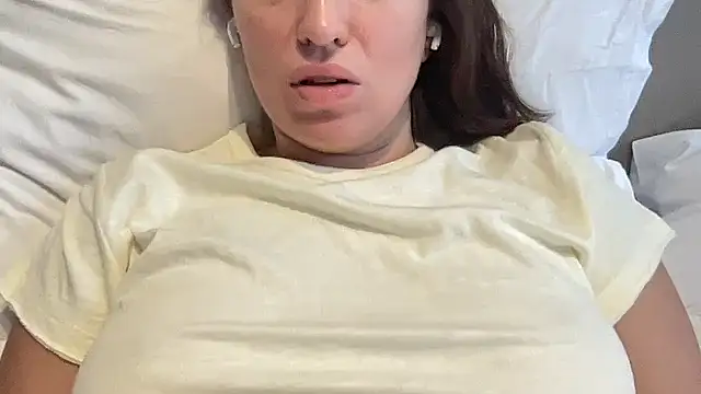 CArivora online show from February 22, 2026, 8:49 am