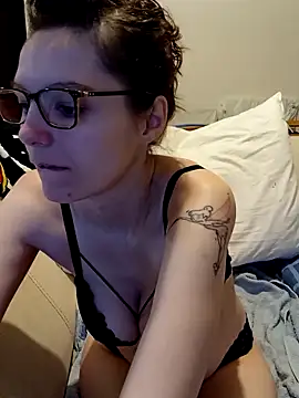 Snapshot of labellerose chatting on January 18, 2026, 6:00 pm labellerose online show from January 18, 2026, 6:00 pm