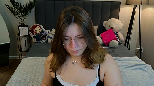 Snapshot of Briarx chatting on February 28, 2026, 4:01 am Briarx online show from February 28, 2026, 4:01 am