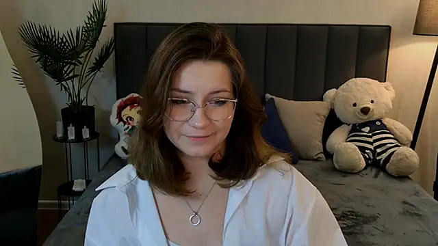 Snapshot of Briarx chatting on November 25, 2025, 9:59 pm Briarx online show from November 25, 2025, 9:59 pm