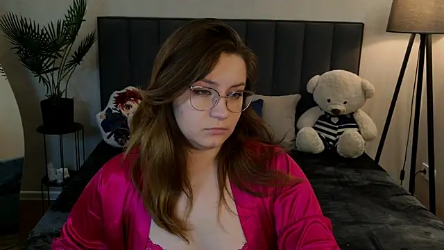 Snapshot of Briarx chatting on November 15, 2025, 9:30 pm Briarx online show from November 15, 2025, 9:30 pm