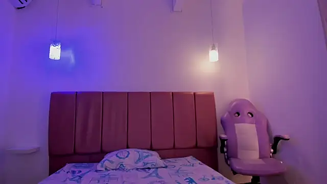 Snapshot of Iam_criss09 chatting on December 5, 2025, 3:49 am Iam criss09 online show from December 5, 2025, 3:49 am