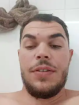 Snapshot of Alexszader36 chatting on October 31, 2025, 6:26 pm Alexszader36 online show from October 31, 2025, 6:26 pm