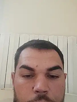 Snapshot of Alexszader36 chatting on November 9, 2025, 8:07 am Alexszader36 online show from November 9, 2025, 8:07 am