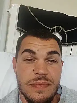 Snapshot of Alexszader36 chatting on October 20, 2025, 7:14 pm Alexszader36 online show from October 20, 2025, 7:14 pm