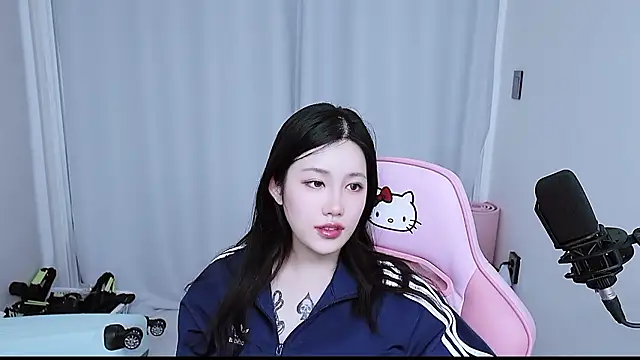 Snapshot of MISA_02 chatting on January 6, 2026, 1:26 pm MISA 02 online show from January 6, 2026, 1:26 pm