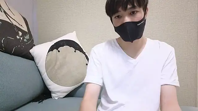 Snapshot of natesui chatting on October 22, 2025, 12:04 pm natesui online show from October 22, 2025, 12:04 pm