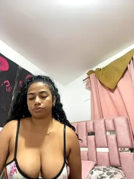 Snapshot of abby_moss_2 chatting on November 5, 2025, 12:30 pm abby moss 2 online show from November 5, 2025, 12:30 pm