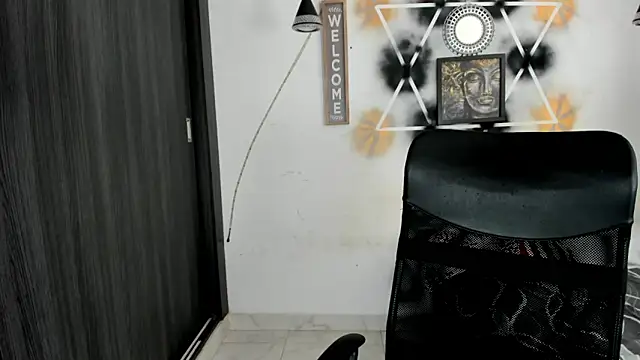 Snapshot of jhapsson_wong chatting on October 16, 2025, 1:41 pm jhapsson wong online show from October 16, 2025, 1:41 pm