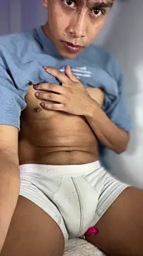 Snapshot of Jacovo2002 chatting on November 21, 2025, 3:16 am Jacovo2002 online show from November 21, 2025, 3:16 am