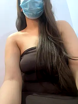 alisha skyxh online show from October 12, 2025, 6:31 pm