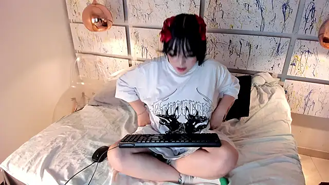 Snapshot of bubble__angel__ chatting on October 27, 2025, 11:22 am bubble angel online show from October 27, 2025, 11:22 am