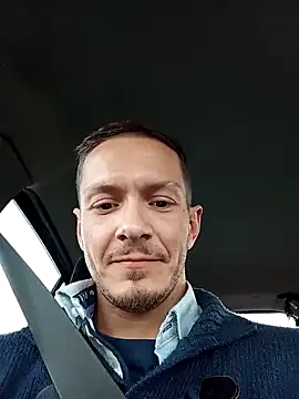 Snapshot of Graimito chatting on April 4, 2026, 6:09 am Graimito online show from April 4, 2026, 6:09 am